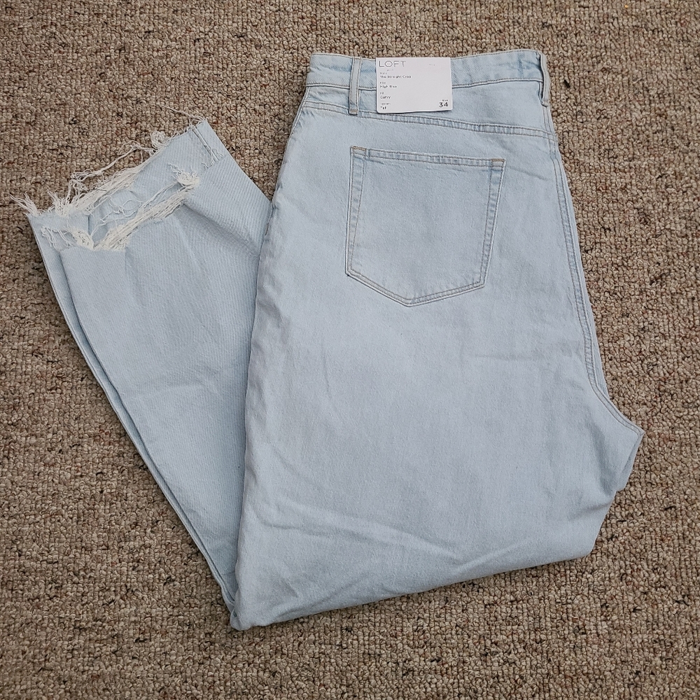 NWT Loft Acid wash Distressed Straight Crop Jeans Size 34